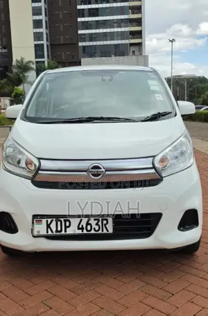 Nissan Dayz 2017 White