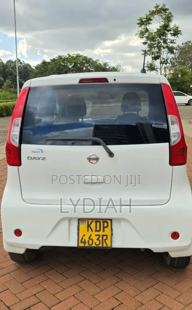 Nissan Dayz 2017 White