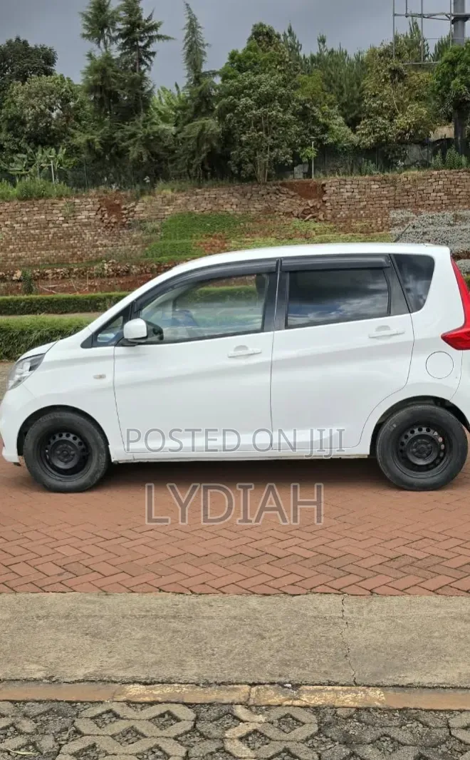 Nissan Dayz 2017 White