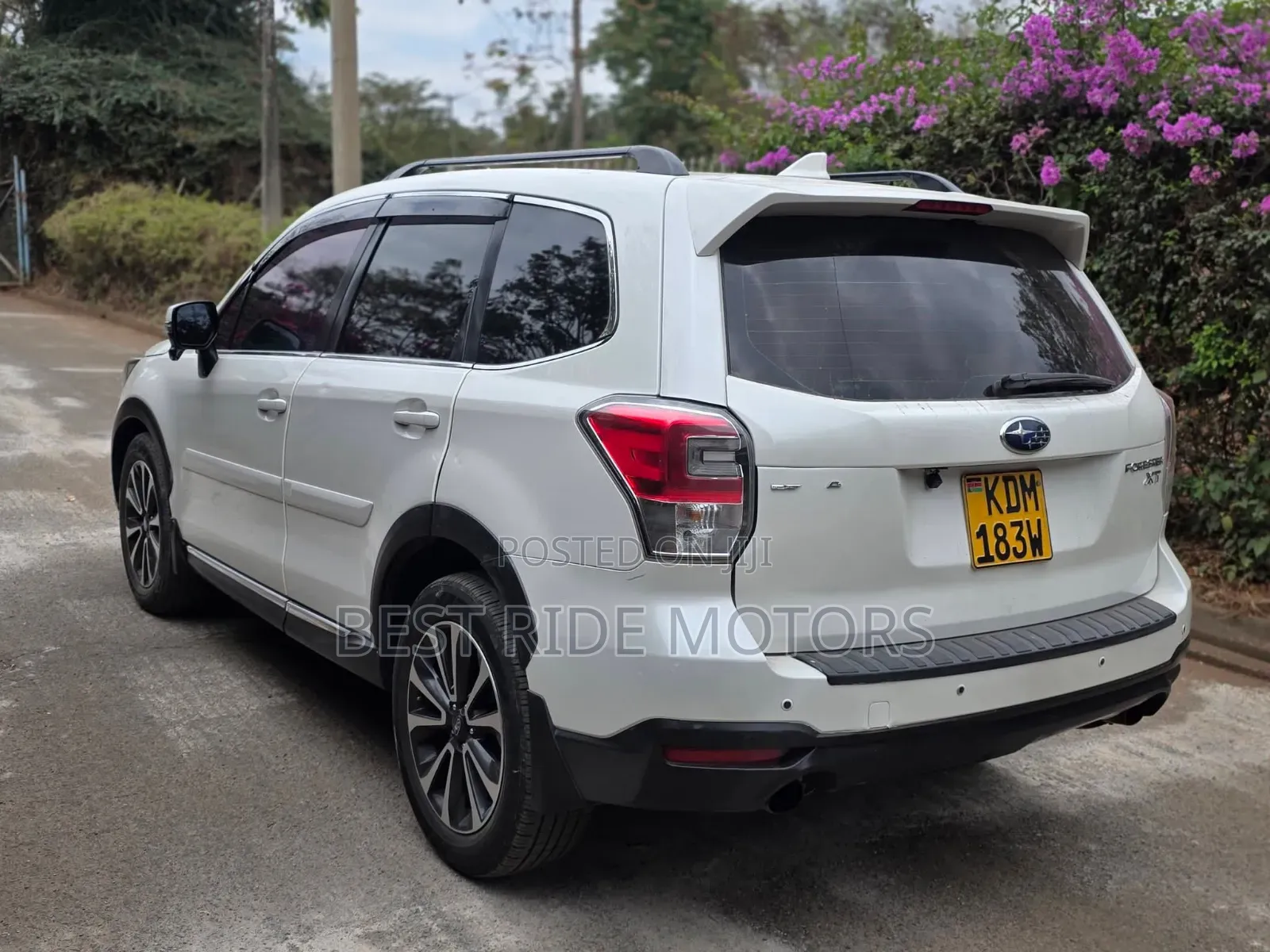 Subaru Forester 2.0XT Premium AWD 2016 White
