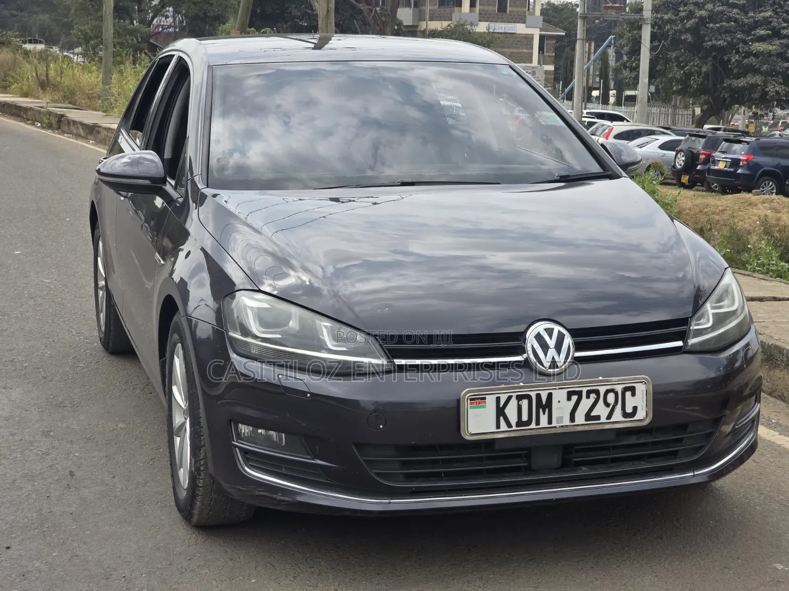 Volkswagen Golf TSI 2-Door FWD 2016 Black