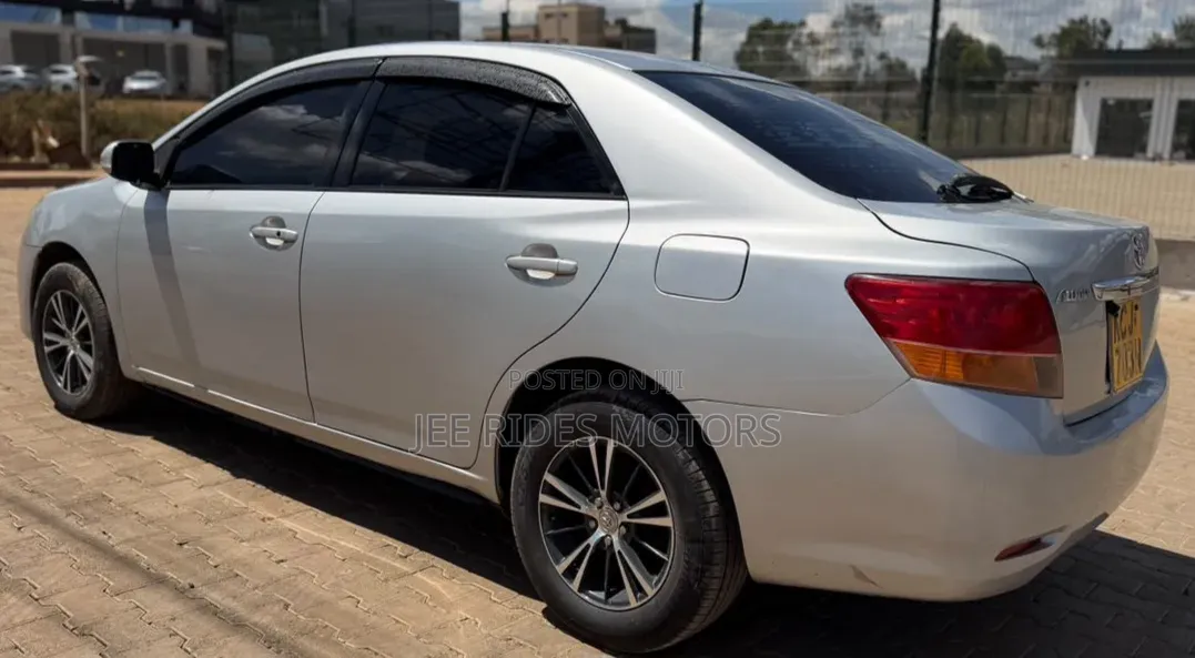 Toyota Allion 2010 Silver