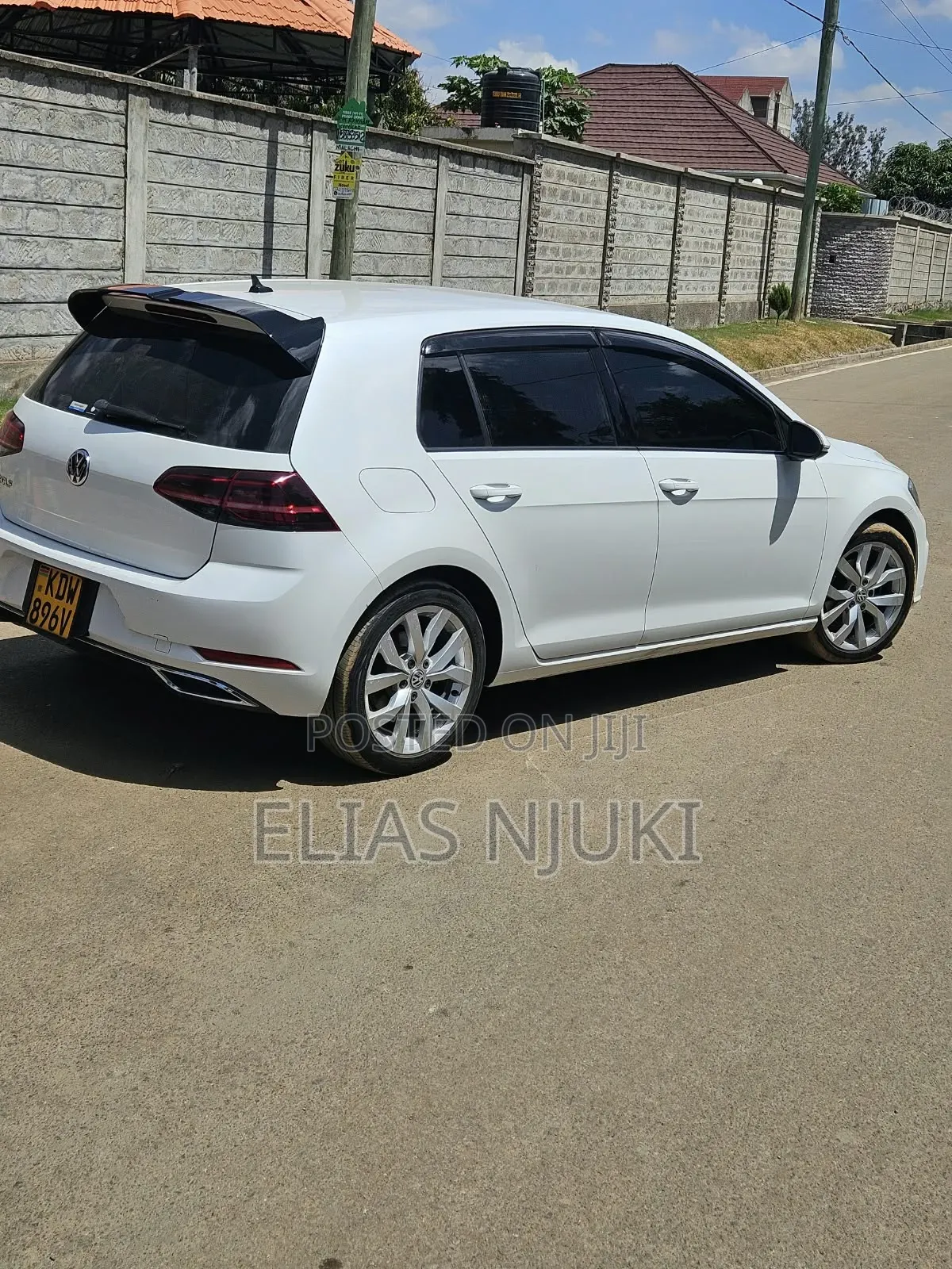 Volkswagen Golf 2017 White