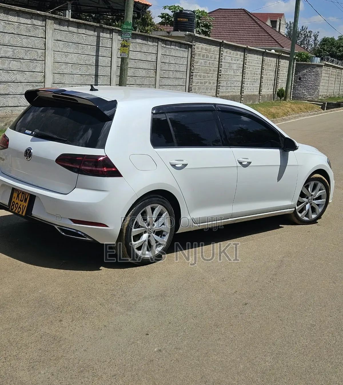 Volkswagen Golf 2017 White
