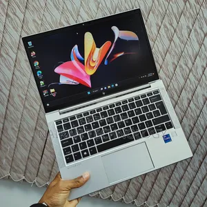 Laptop HP EliteBook 830 G8 16GB Intel Core i7 SSD 512GB
