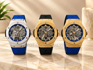 Automatic Hublot Watch for Gents. Blue/Black/Beige/Army Green.