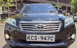 Toyota Vanguard 2011 Black