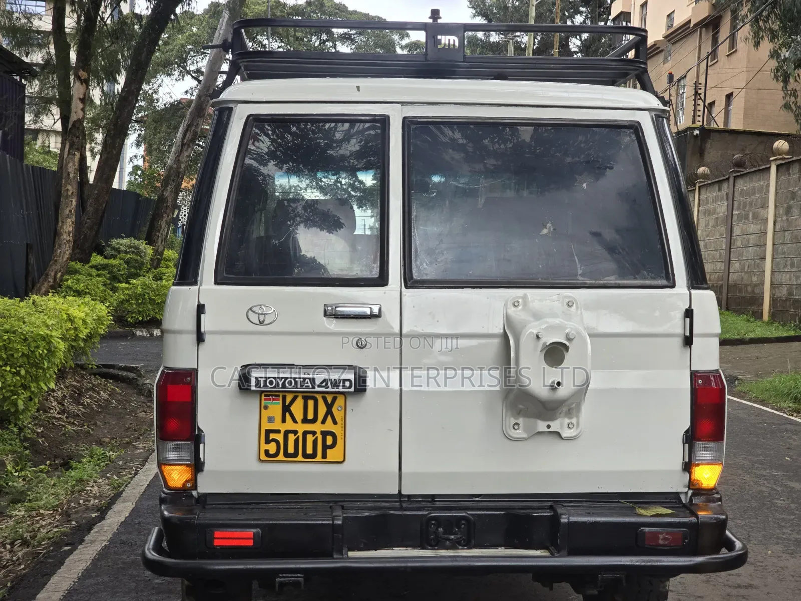 Toyota Land Cruiser 76 Series 2012 Gold