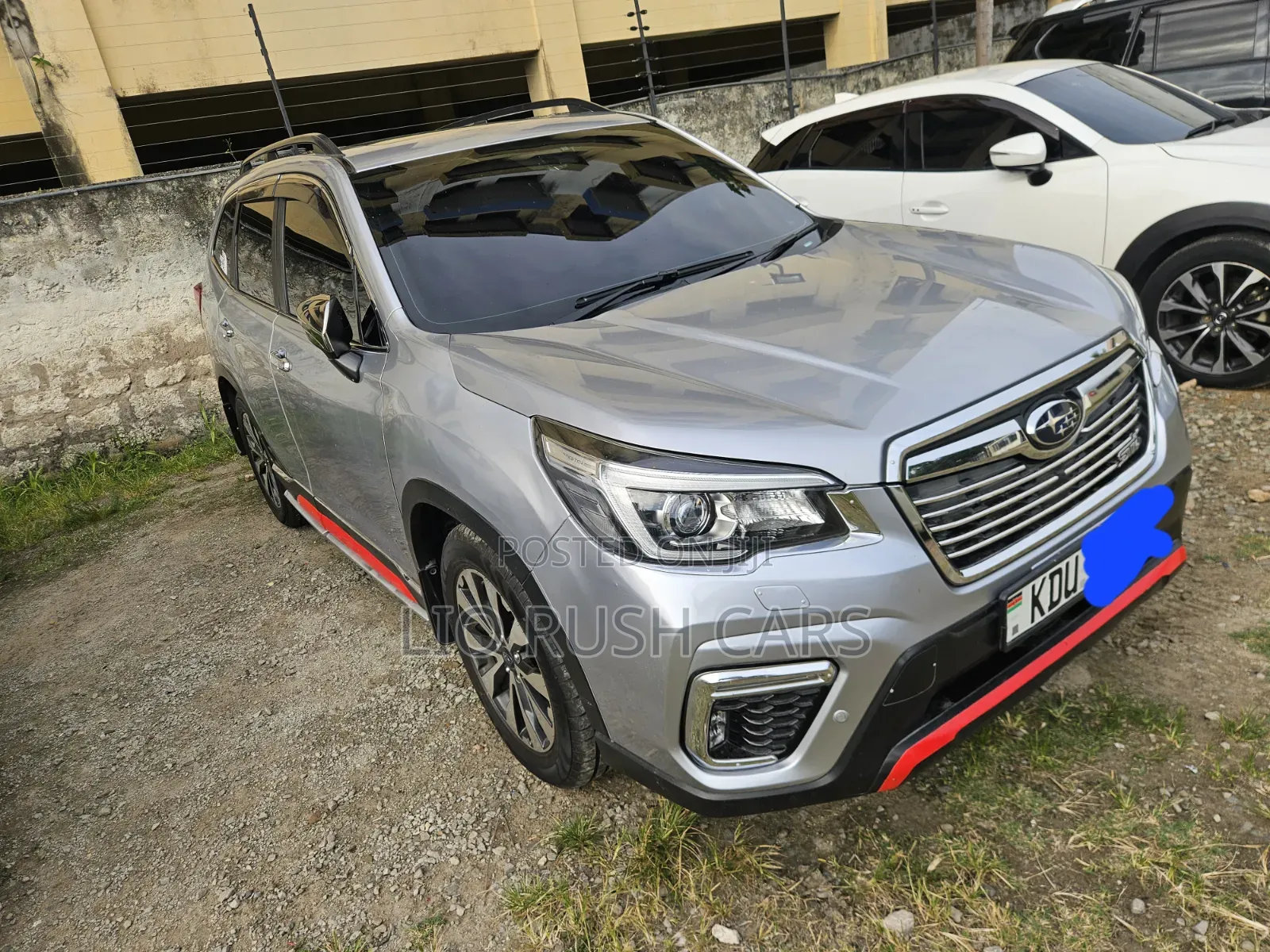 Subaru Forester 2019 Silver