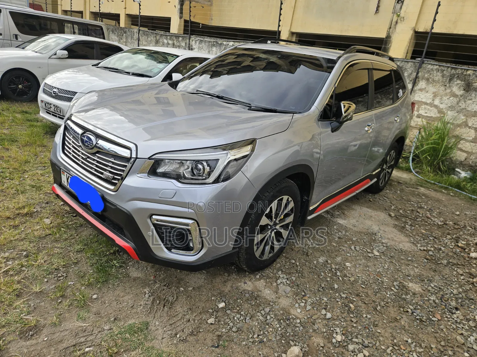 Subaru Forester 2019 Silver