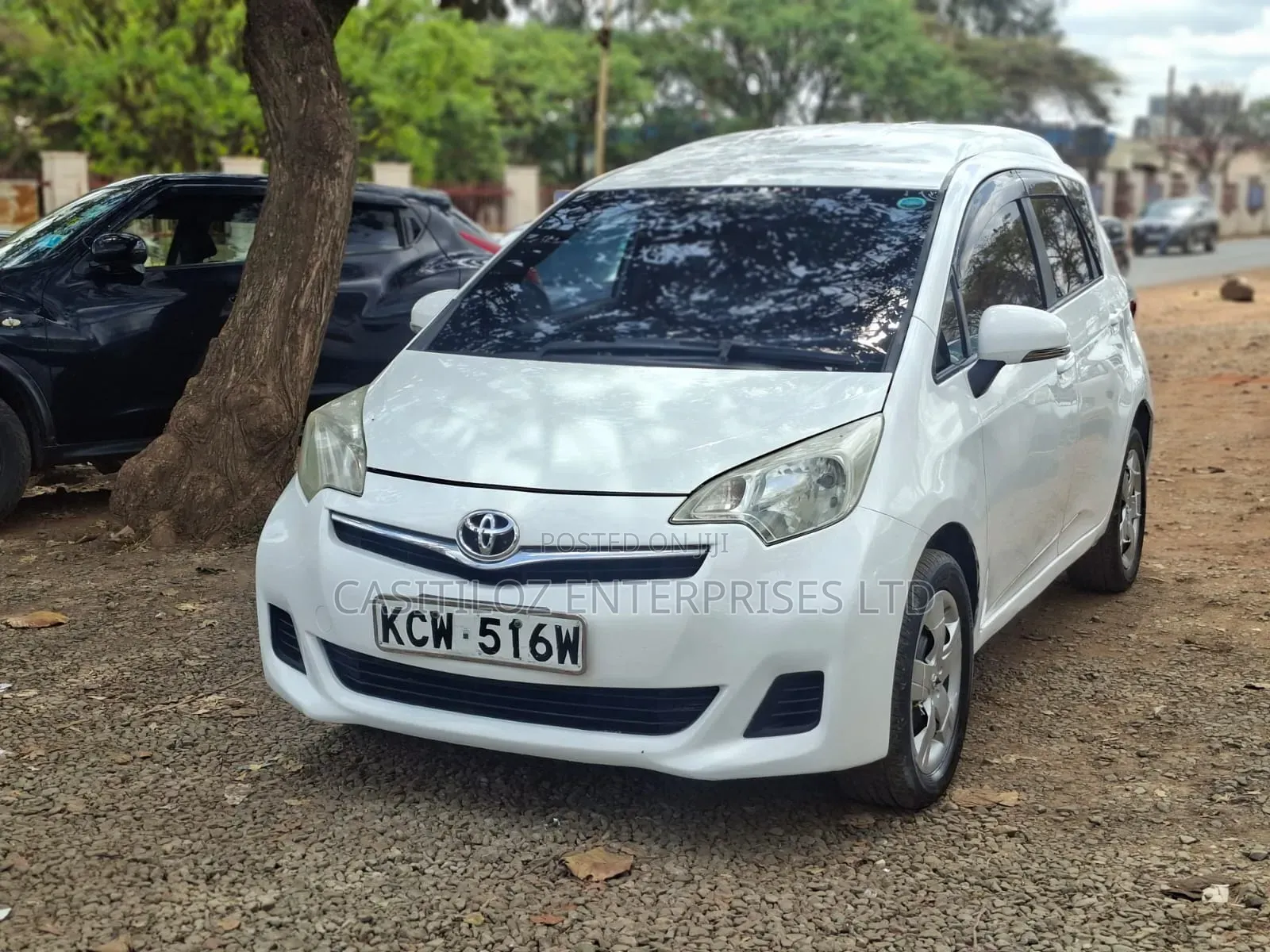 Toyota Ractis 1.5 FWD 2012 White