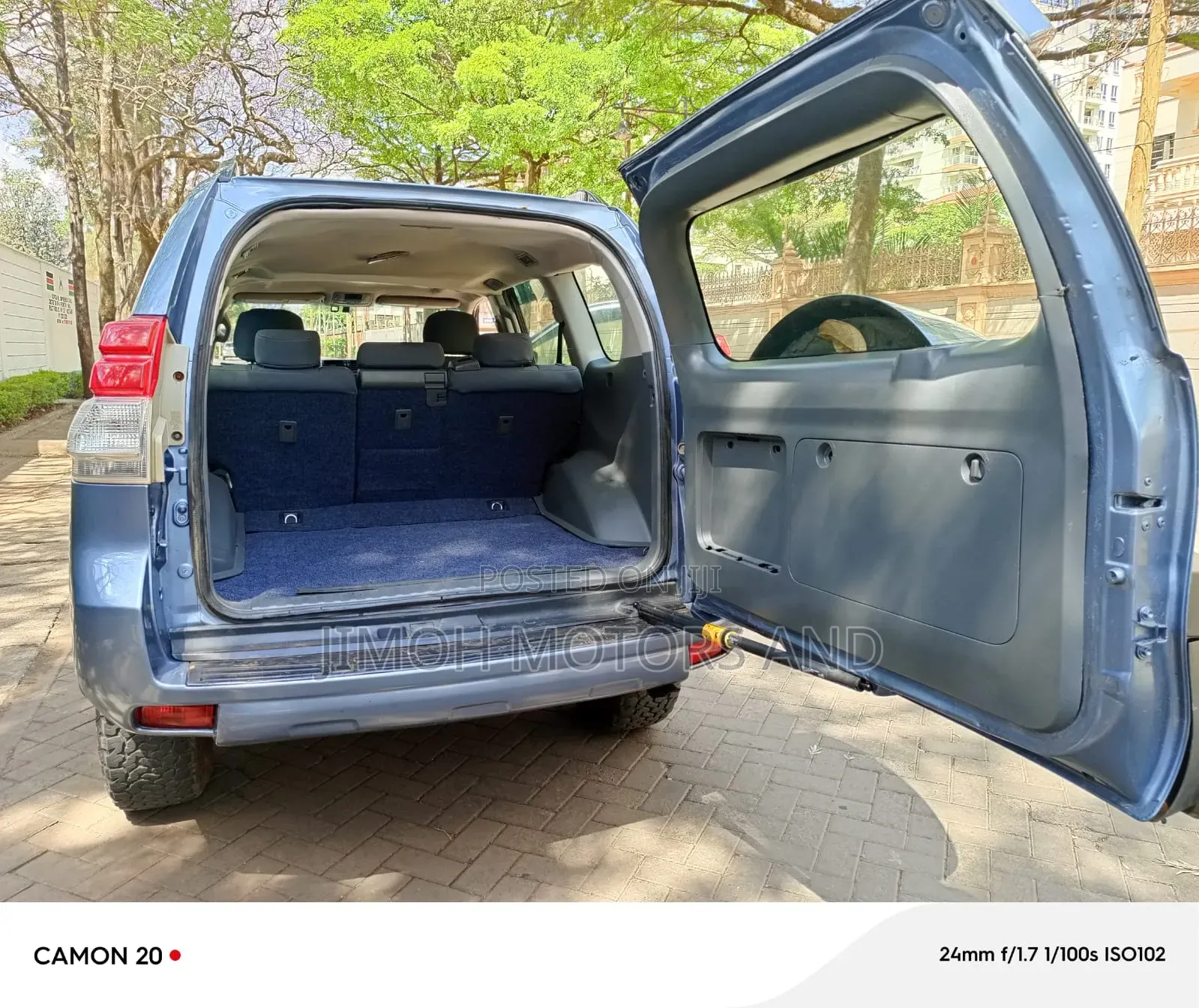 Toyota Land Cruiser Prado 2009 Gray