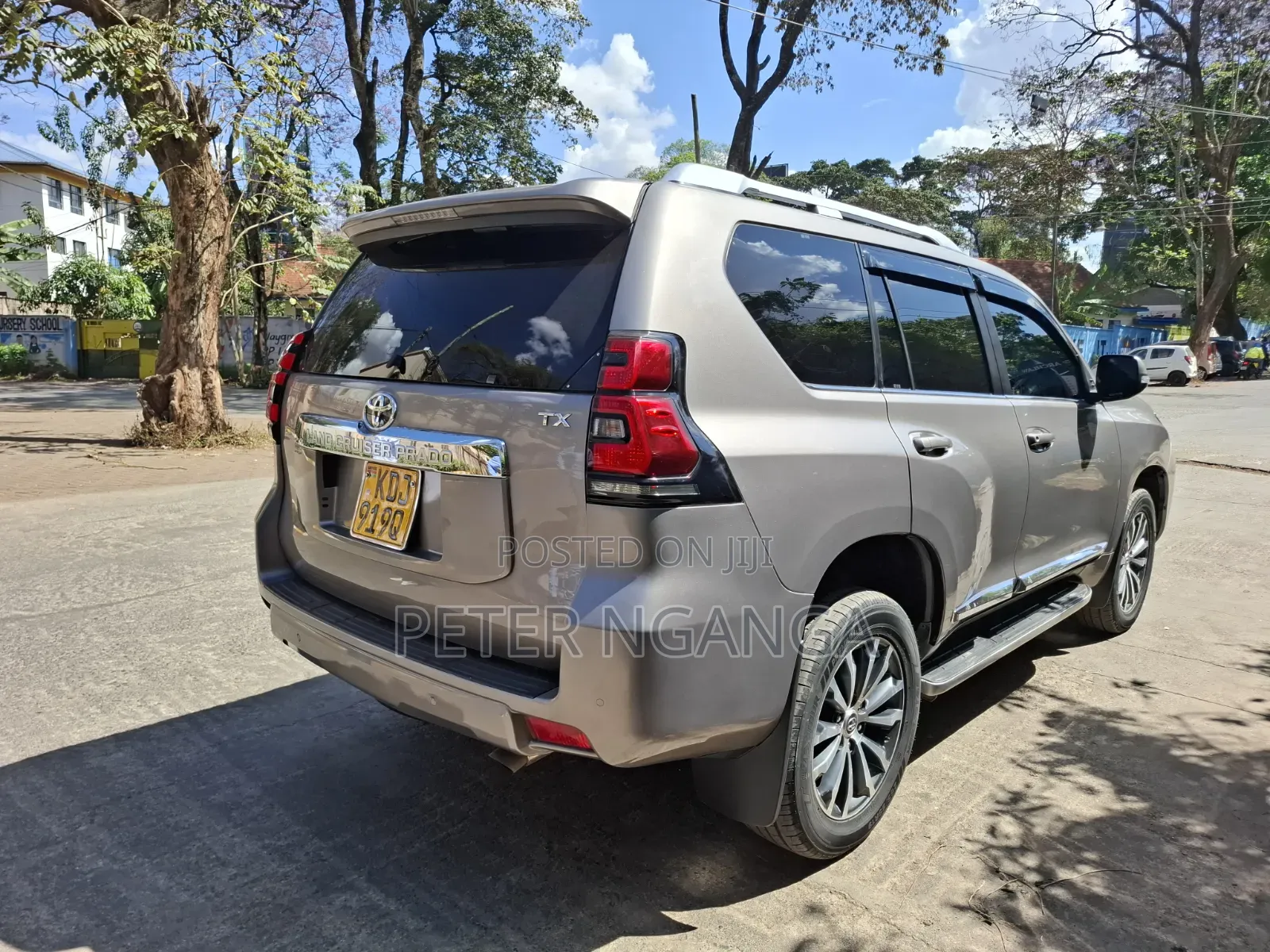 Toyota Land Cruiser Prado 2.8 2018 Gold