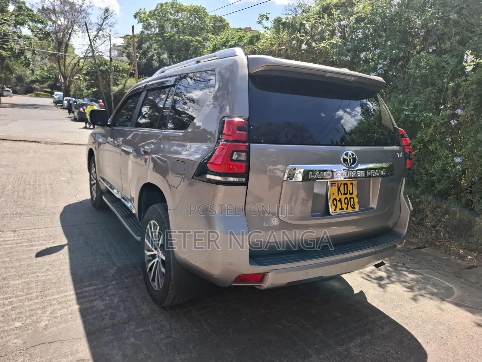 Toyota Land Cruiser Prado 2.8 2018 Gold