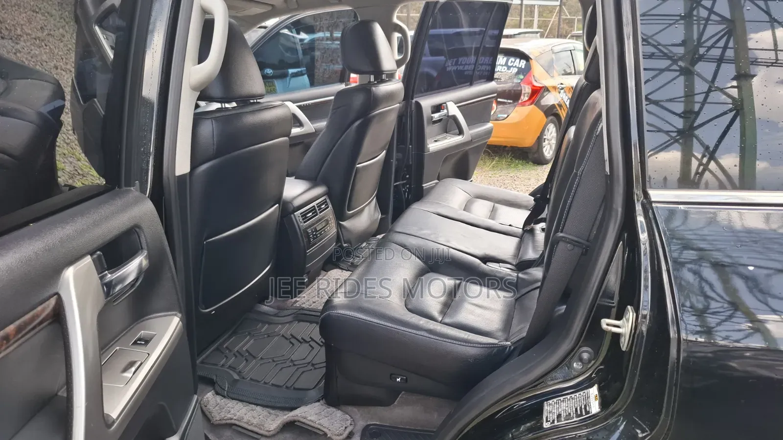 Toyota Land Cruiser 4.6 V8 ZX 2012 Black
