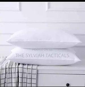 *Compressed Fibre Pillows* Soft, Light & Long Lasting 1000 GRMS