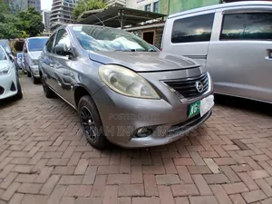 Nissan Latio 1.2 2013 Gray