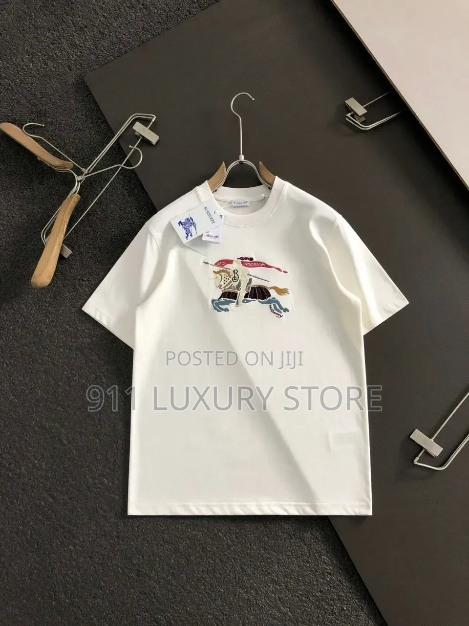 Burberry
Burberry EKD Embroidery T-Shirt Size XS