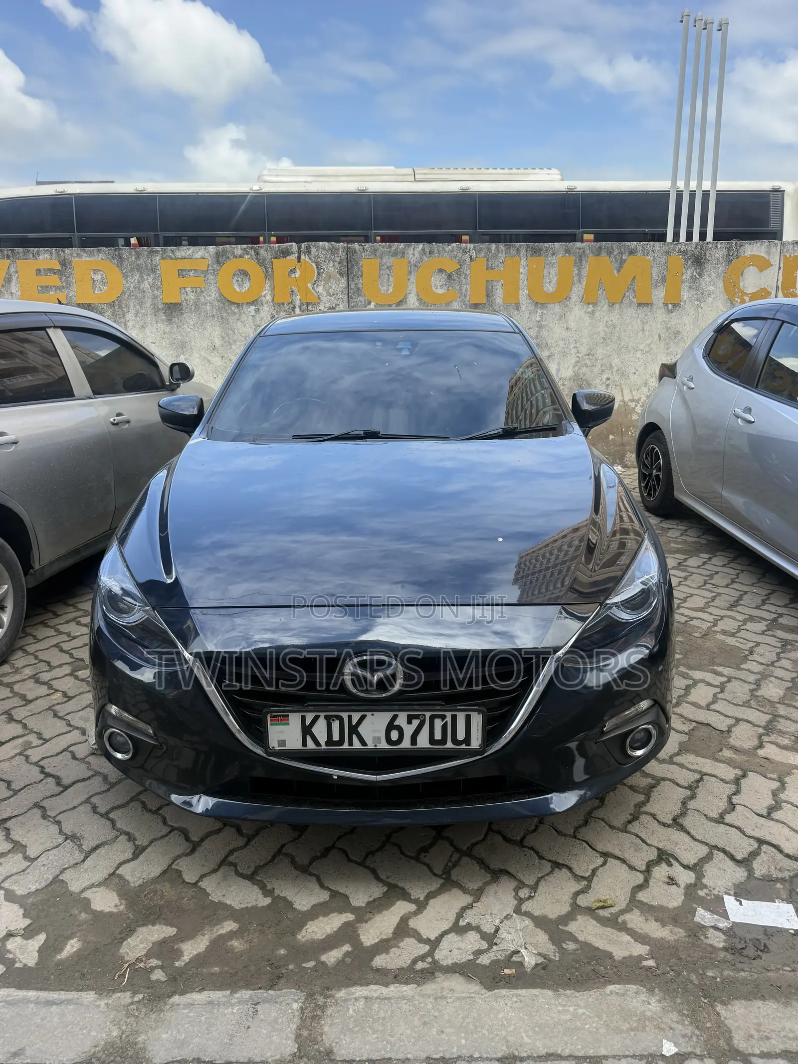 Mazda Axela 2015 Blue