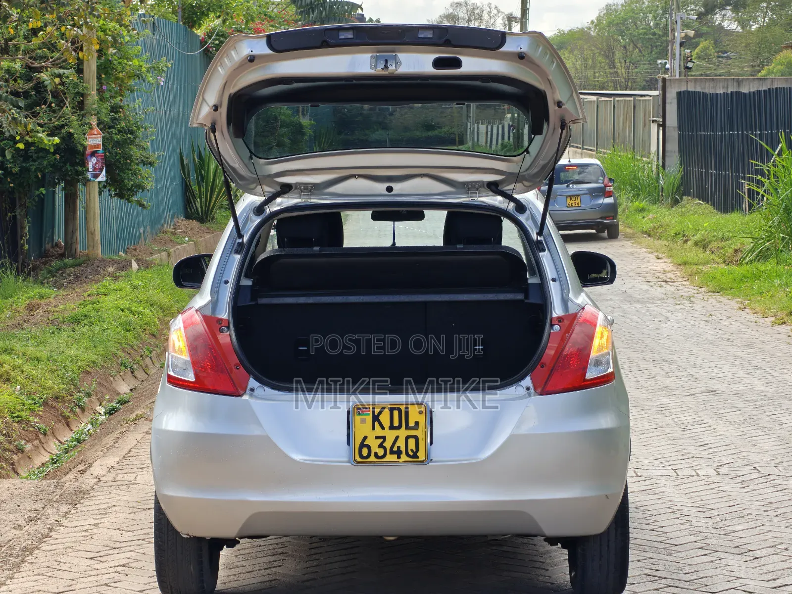 Suzuki Swift 2016 Silver