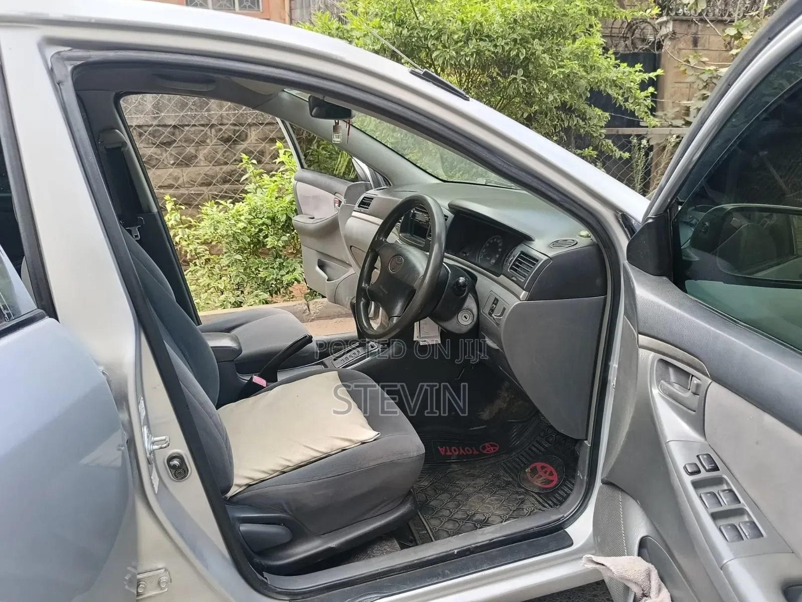 Toyota Corolla Hatchback 2026 Silver
