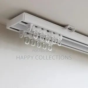 Double Aluminum Curtain Truck
