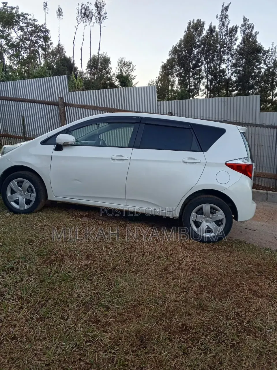 Toyota Ractis 2014 White