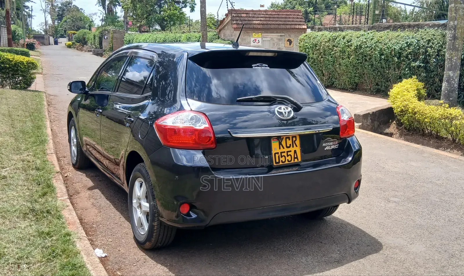 Toyota Auris 2011 Blue