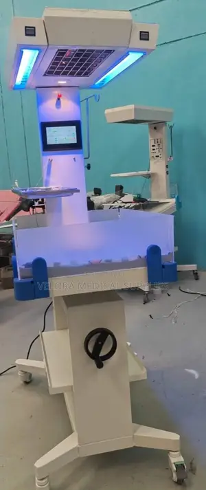 Neonatal Baby Warmer With Phototherapy for Hospital Use