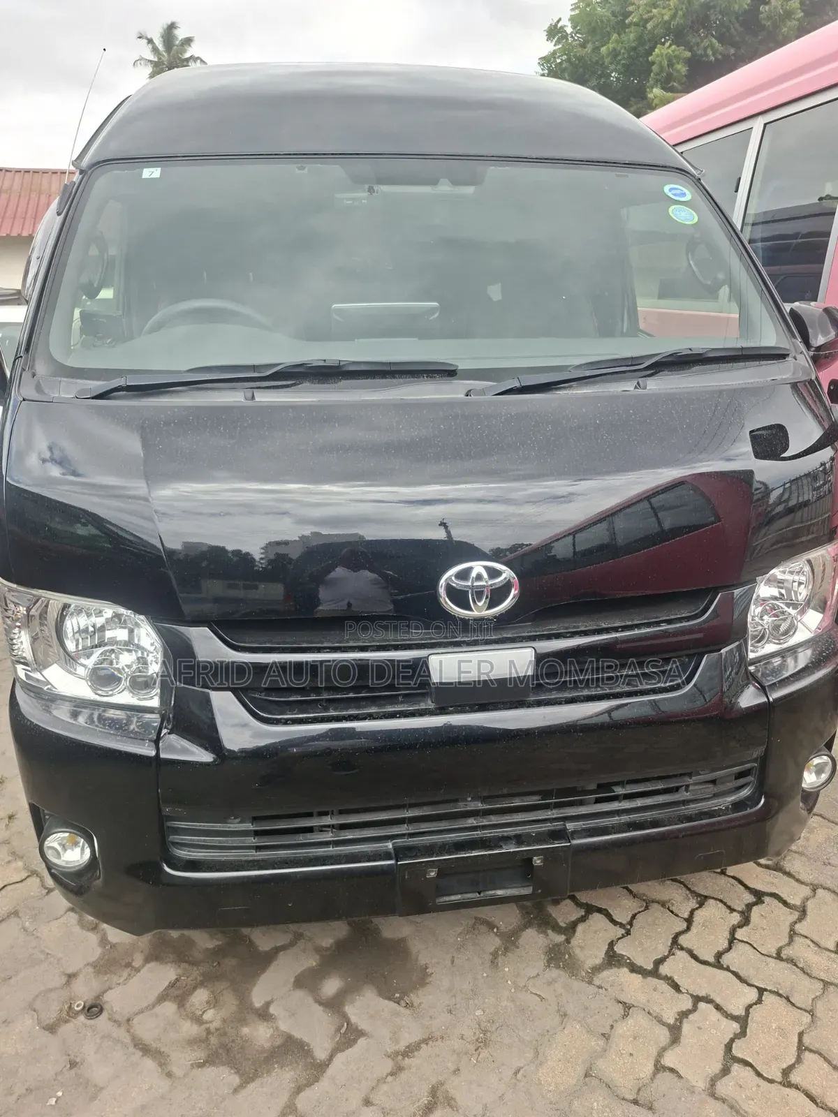 Toyota HiAce 2019 Black