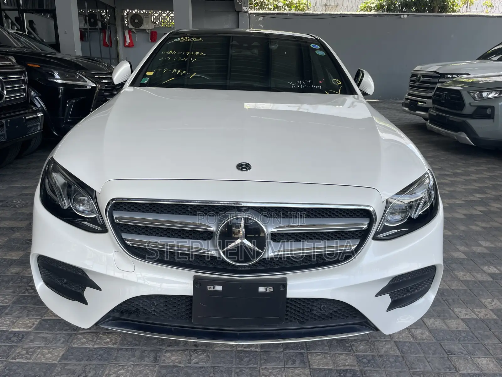 Mercedes-Benz E300 2020 White