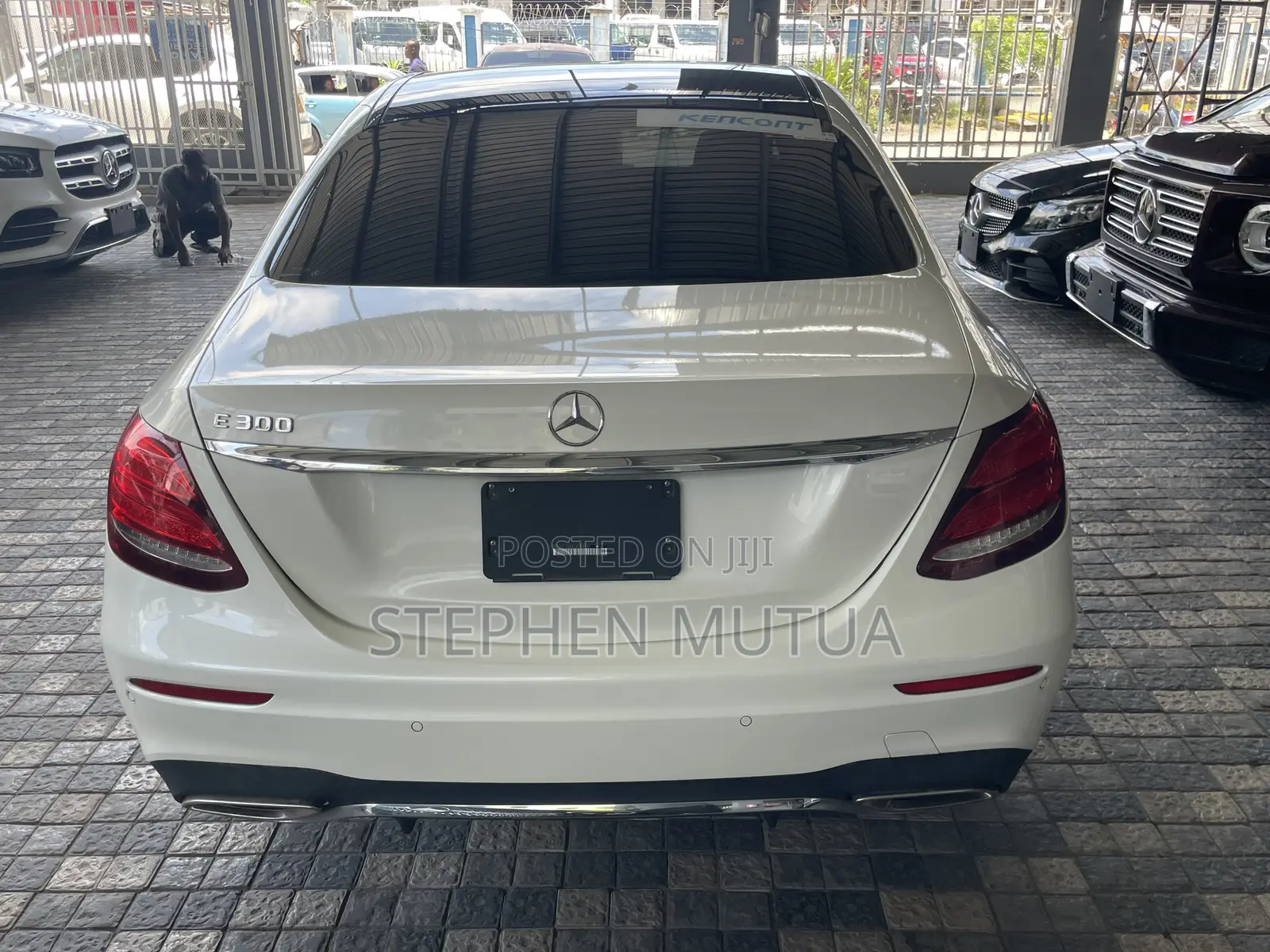 Mercedes-Benz E300 2020 White