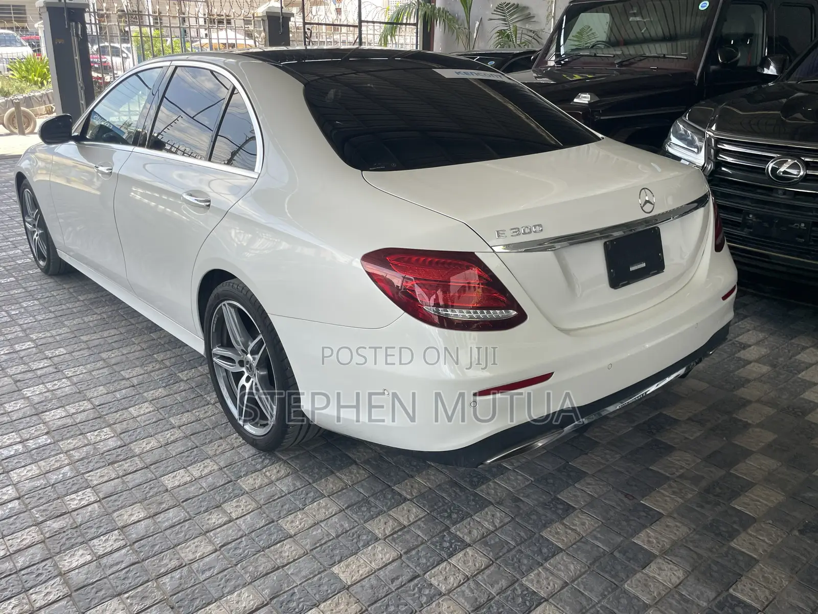 Mercedes-Benz E300 2020 White