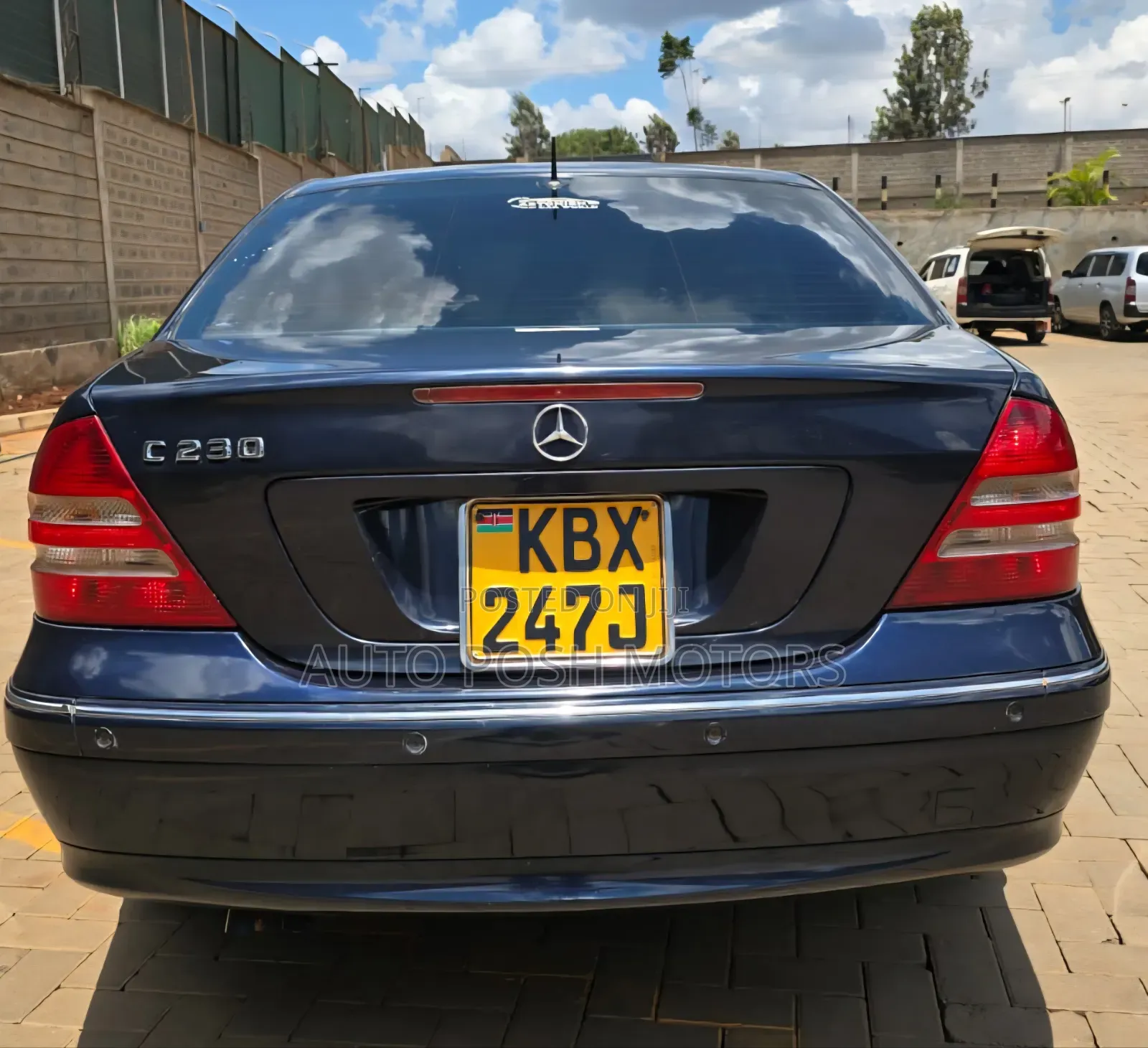 Mercedes-Benz C230 2006 Blue