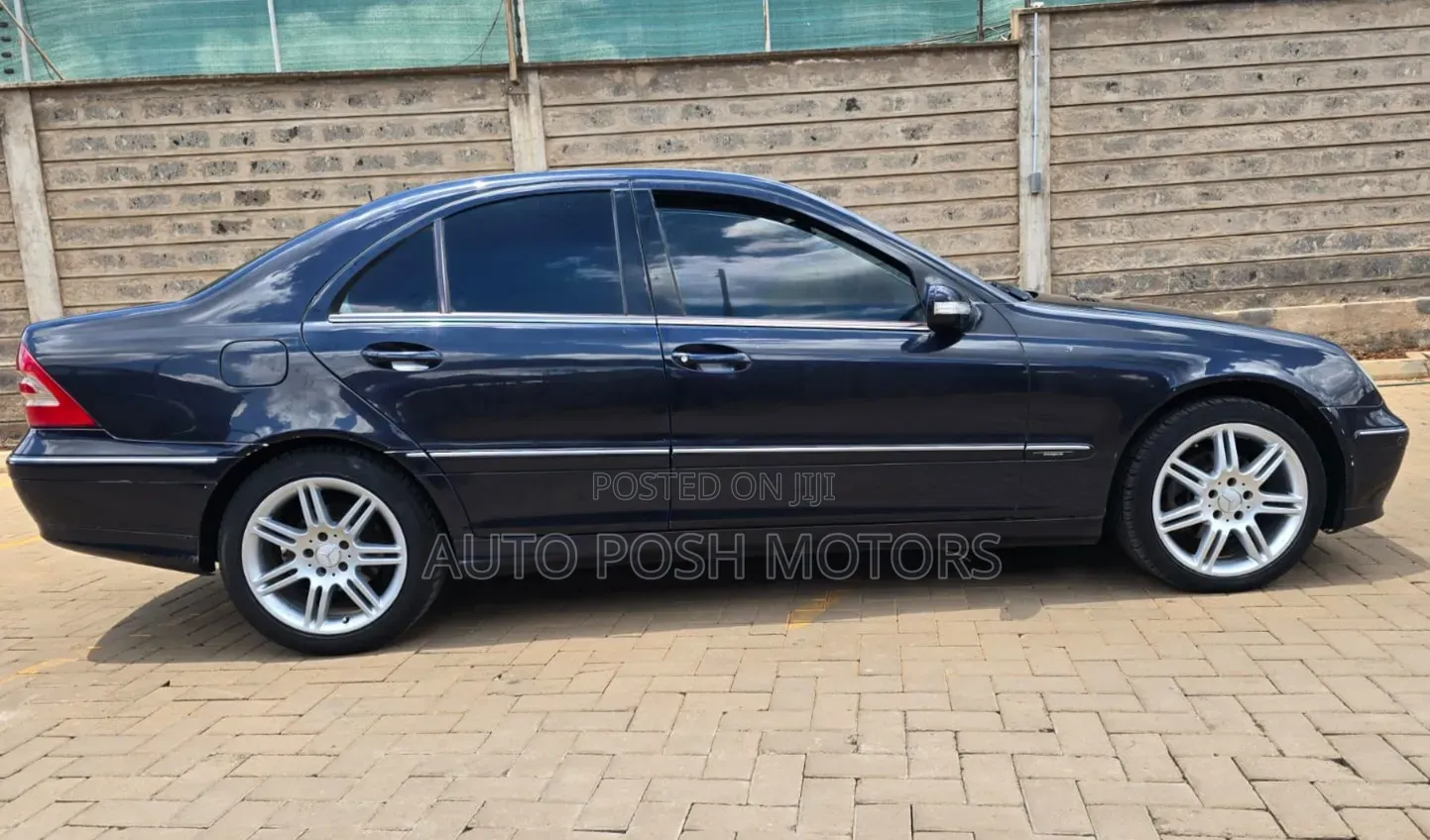 Mercedes-Benz C230 2006 Blue