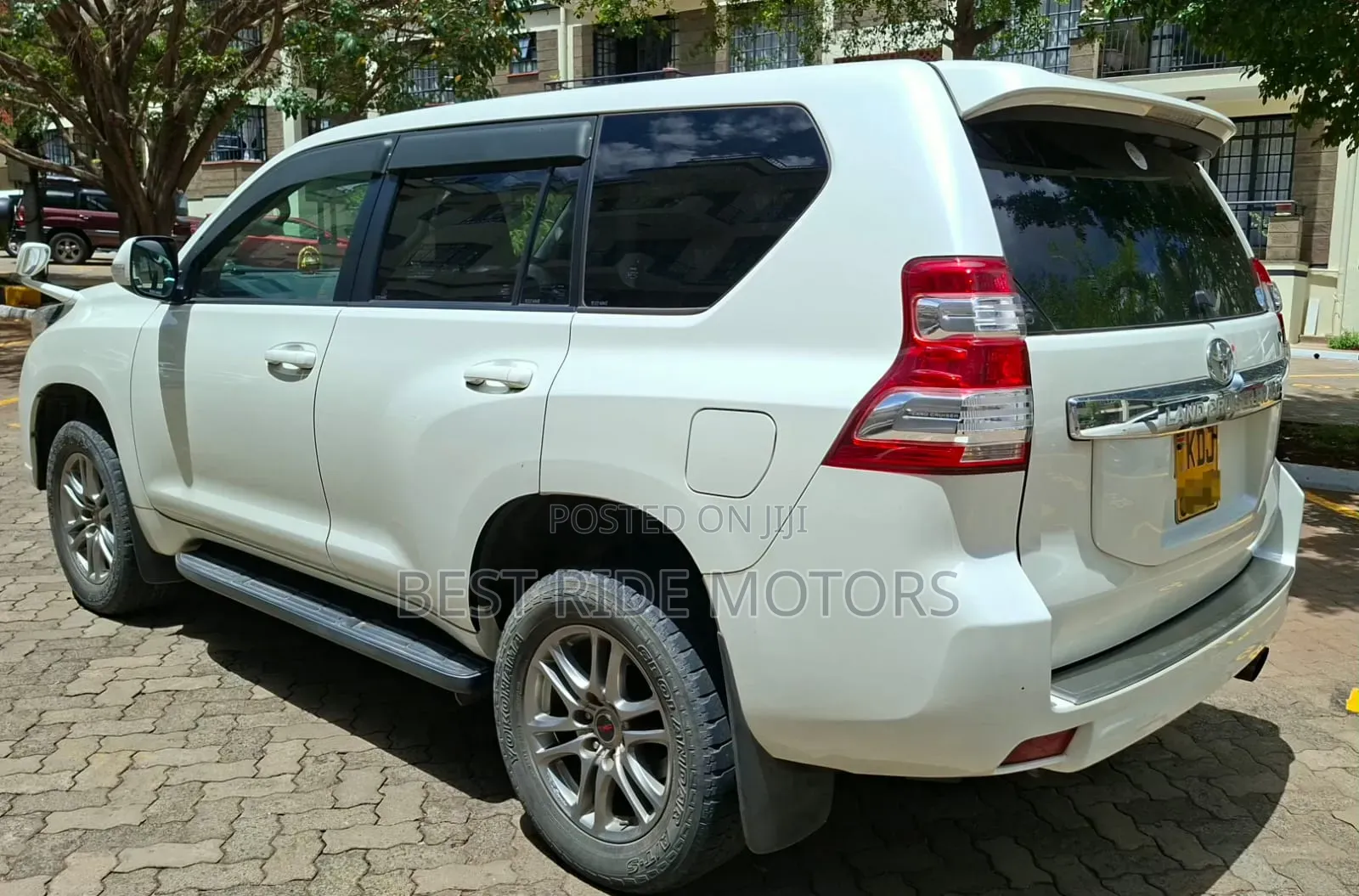 Toyota Land Cruiser Prado 2.7 VVT-i 2015 White