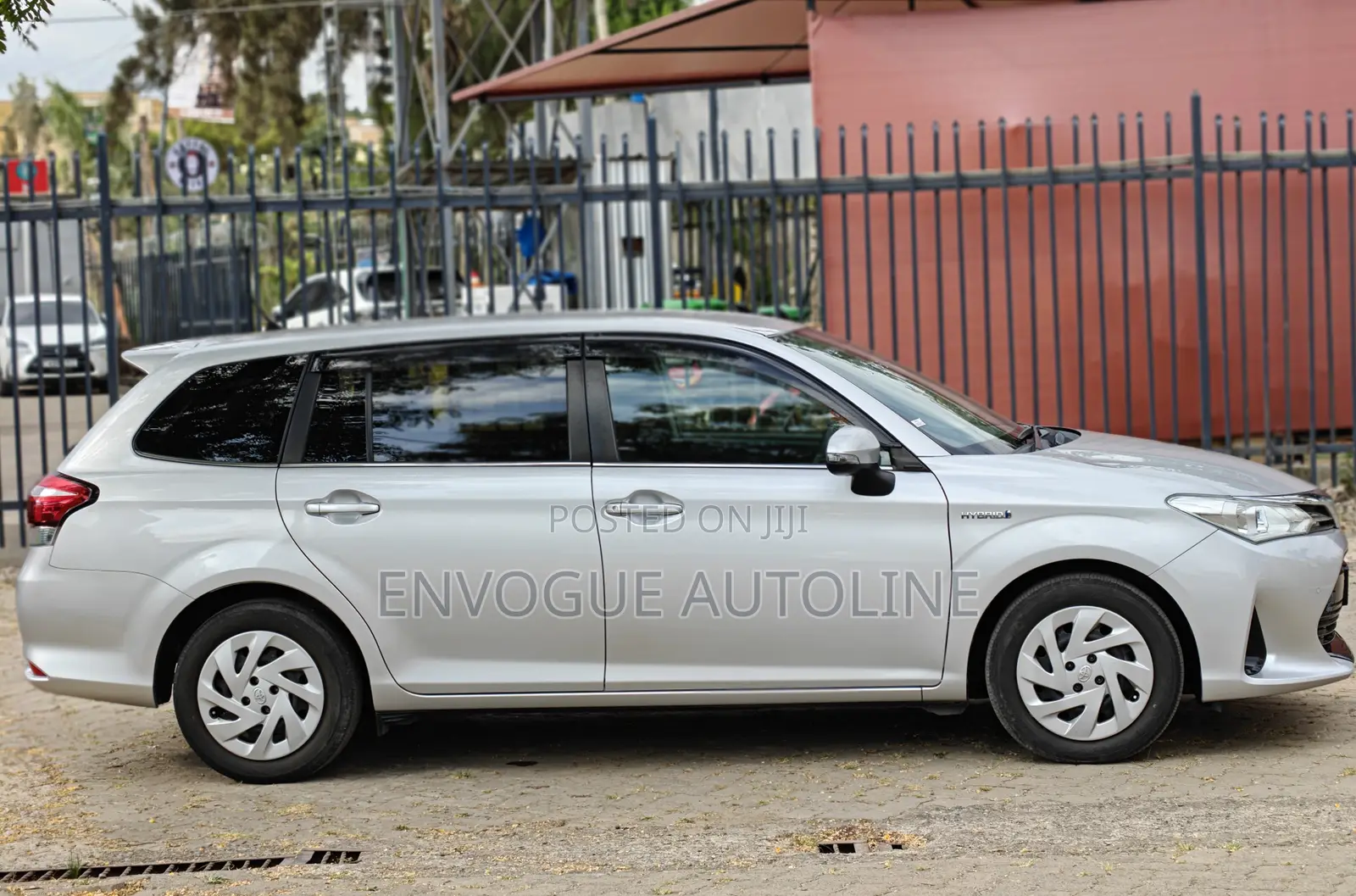 Toyota Corolla Fielder 2019 Silver