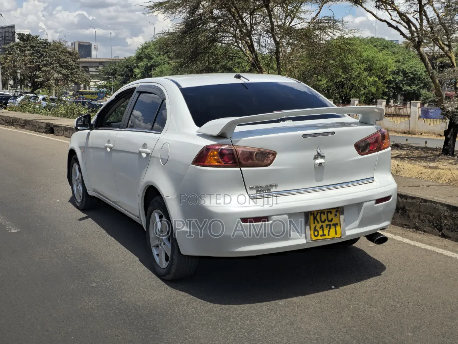 Mitsubishi Galant 2008 White