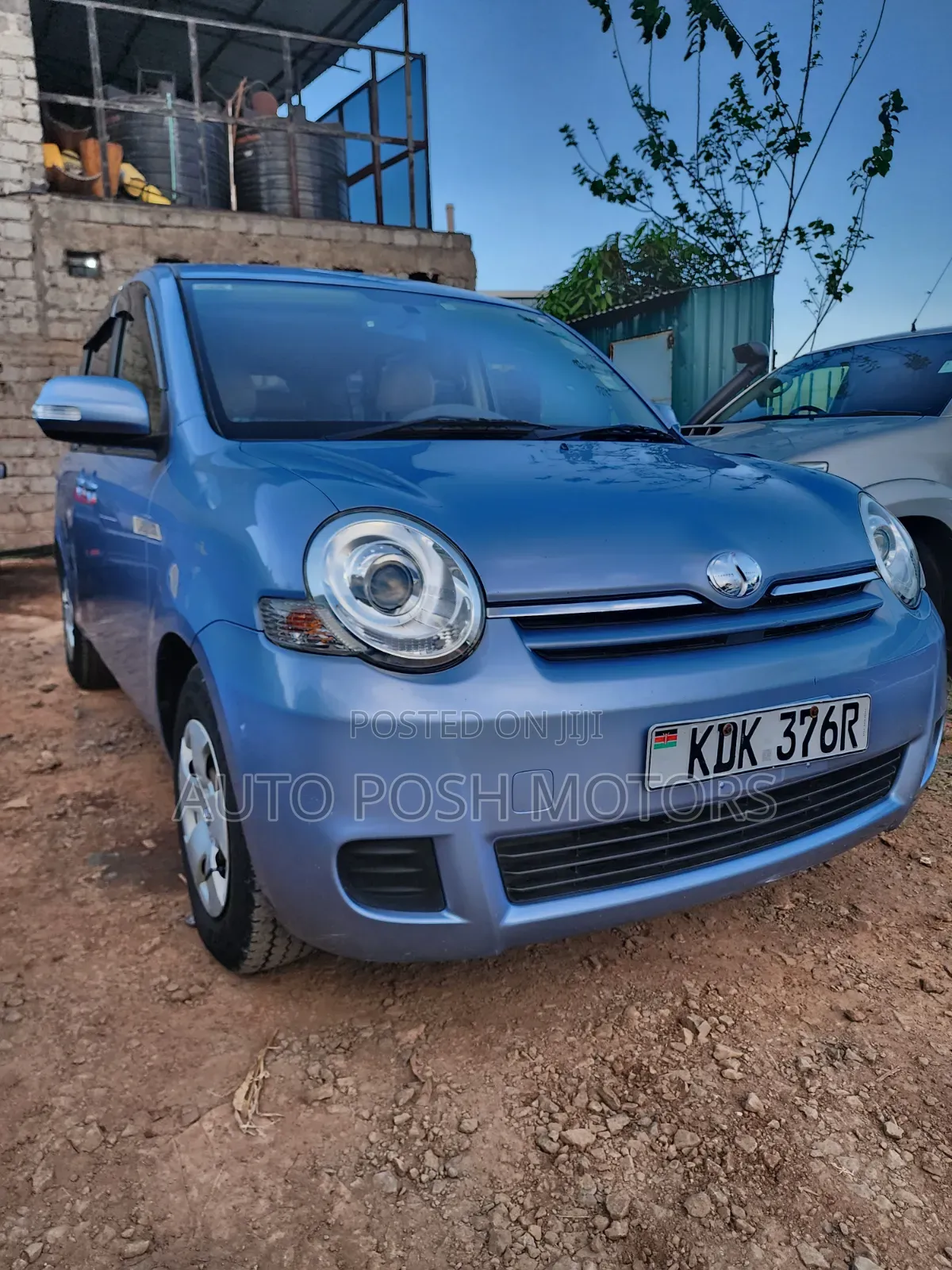 Toyota Sienta 2015 Blue