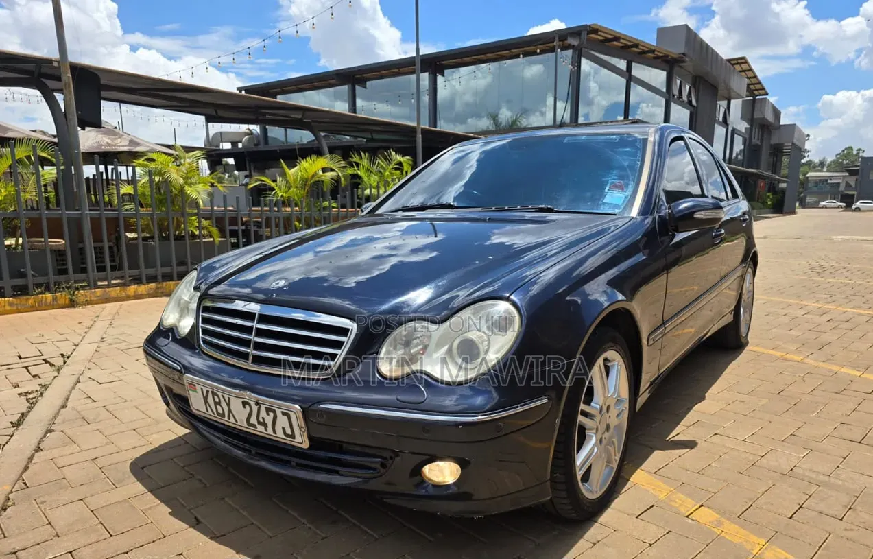 Mercedes-Benz C230 2006 Blue