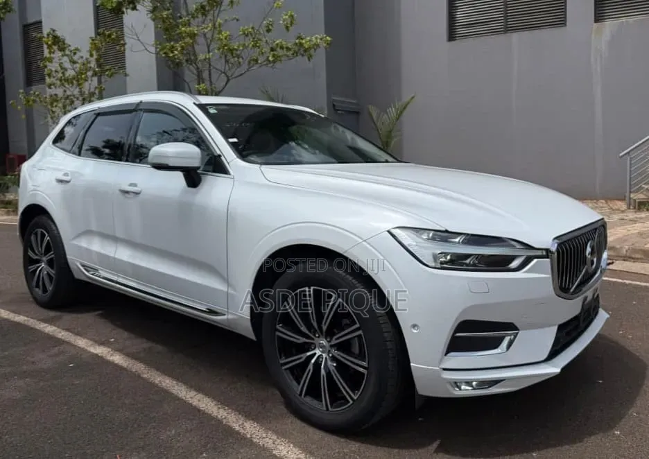 Volvo XC60 2018 White