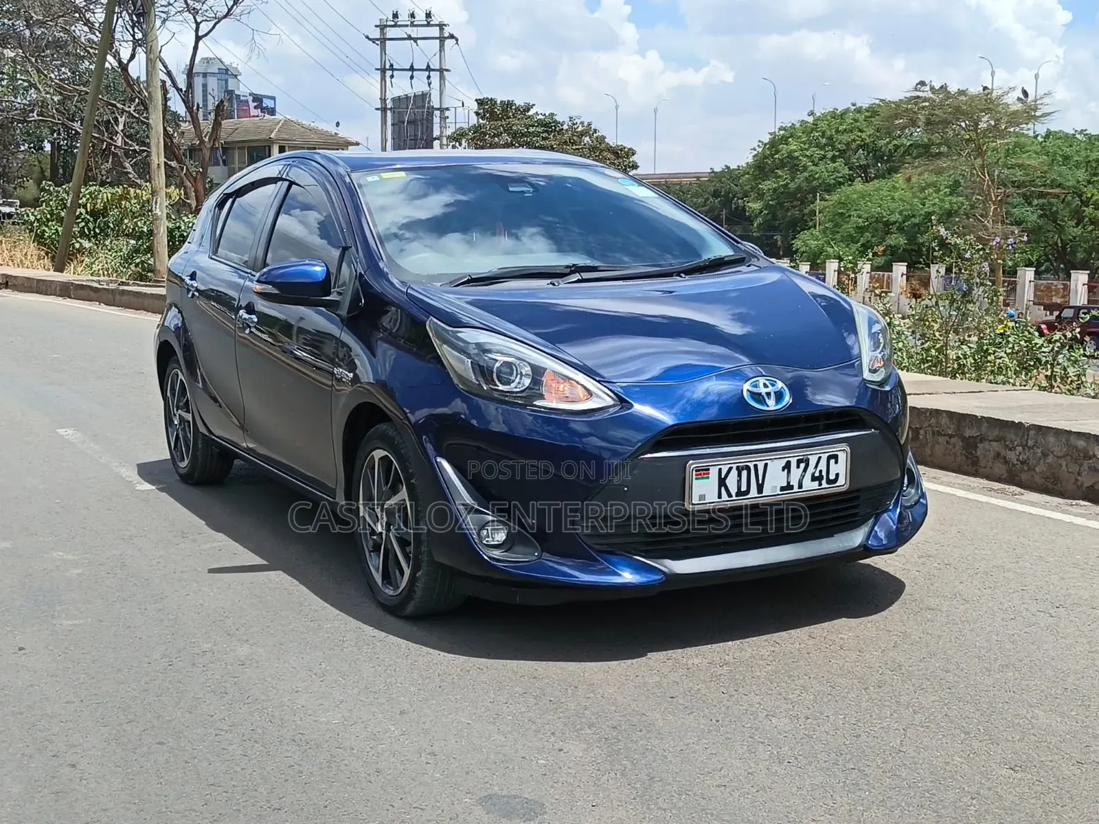 Toyota Aqua 2018 Blue
