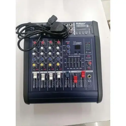 Omax 4 Channel Powered Mixer