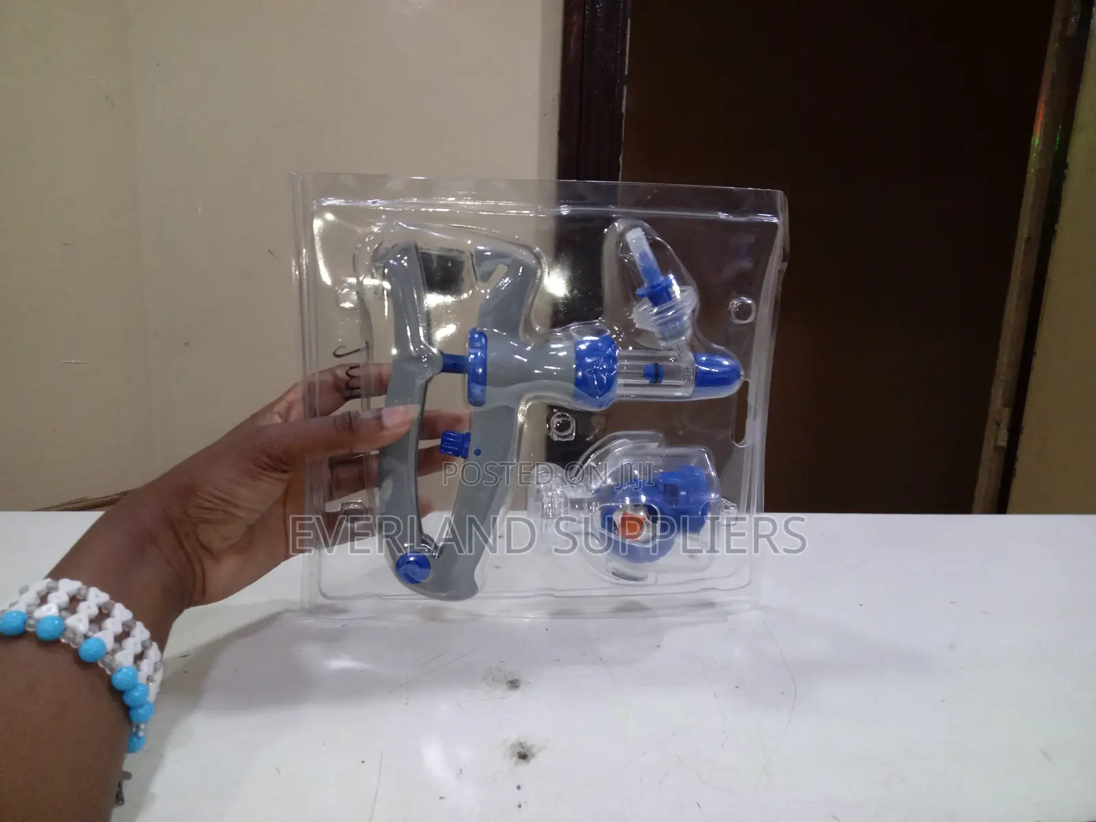 User-Friendly Poultry Vaccinator - 5 Ml
