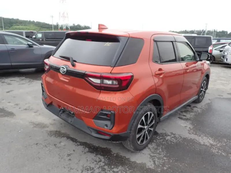 Daihatsu Rocky 2020 Orange