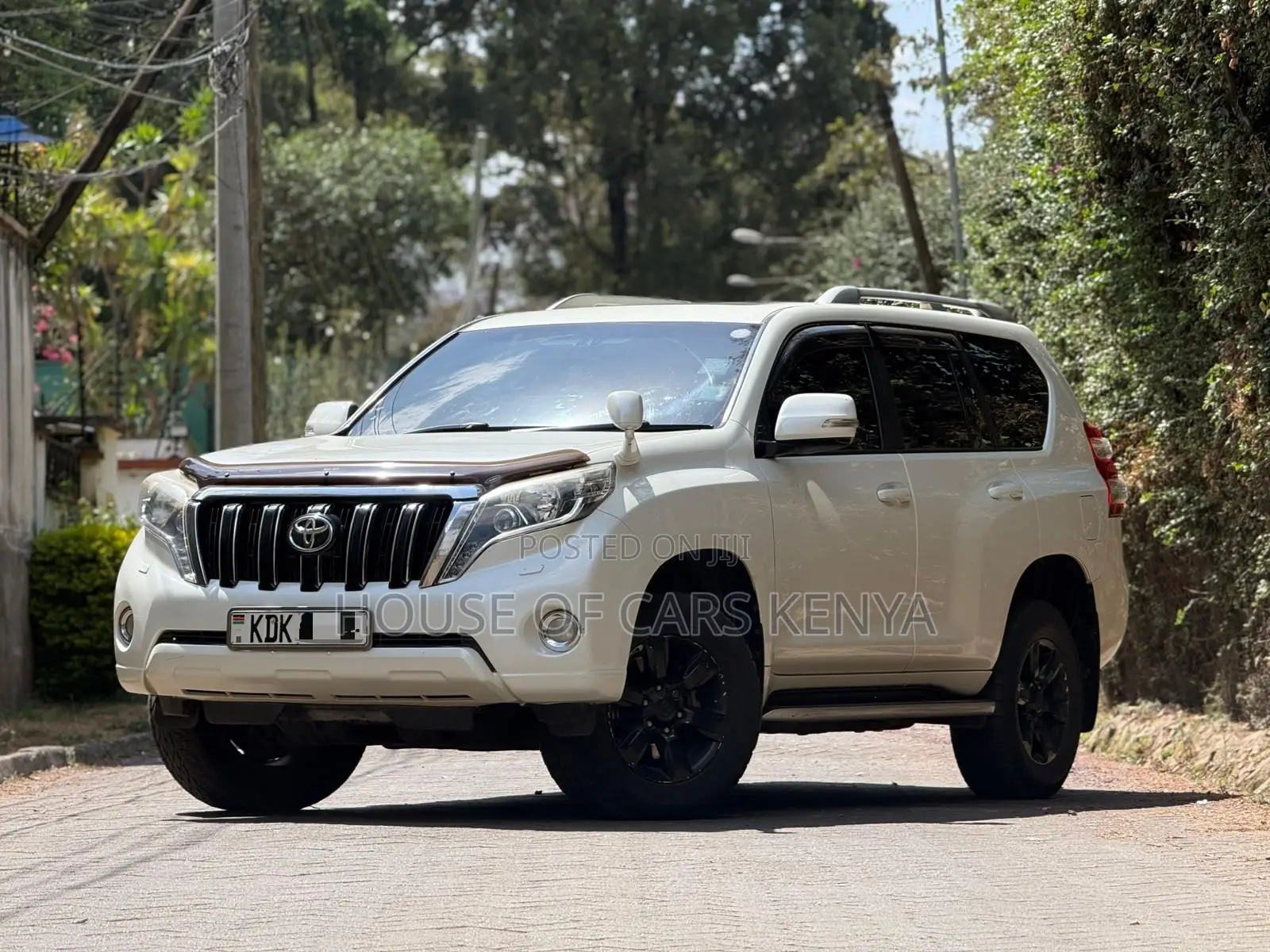 Toyota Land Cruiser Prado 2016 Pearl