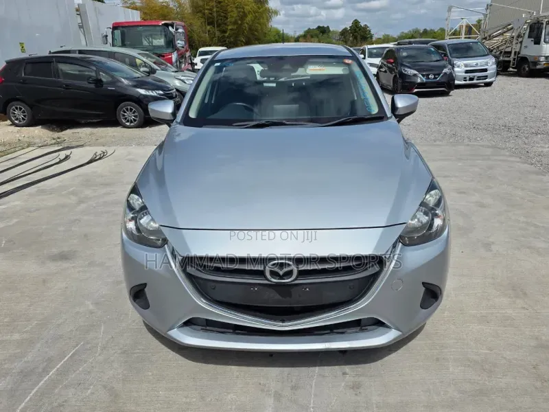 Mazda Demio 2019 Silver