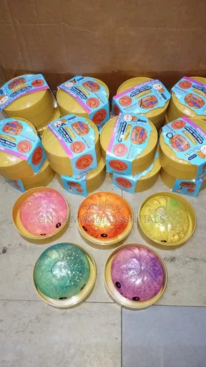 Sugar Edition Glitter Squishy Bun
 Sensory Squeeze Toy