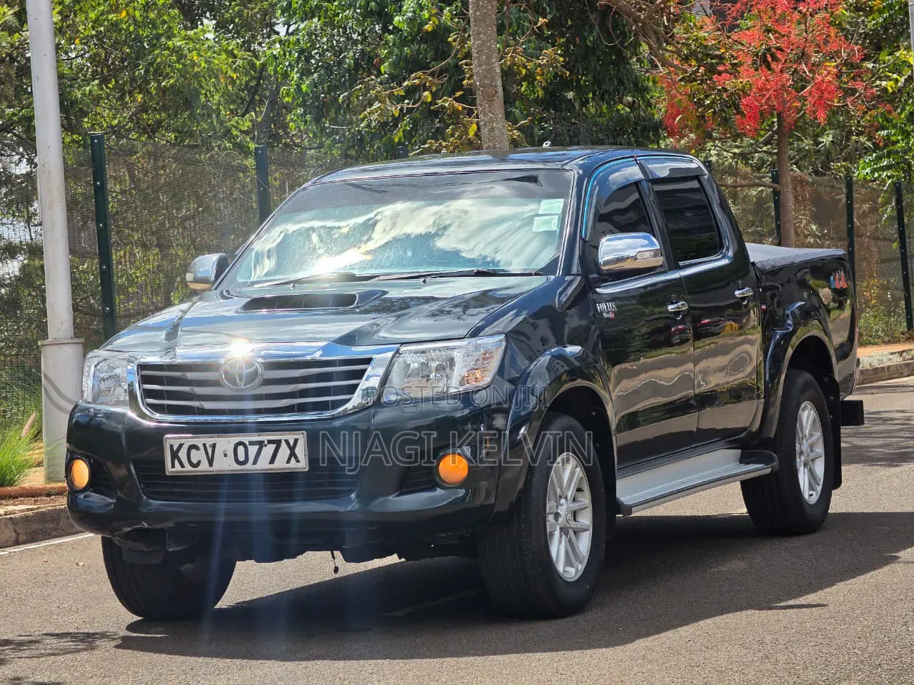 Toyota Hilux 3.0 D-4D 4x4 2012 Green