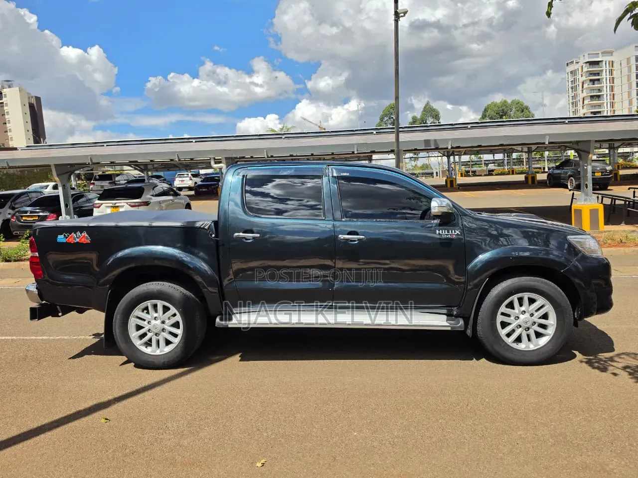 Toyota Hilux 3.0 D-4D 4x4 2012 Green